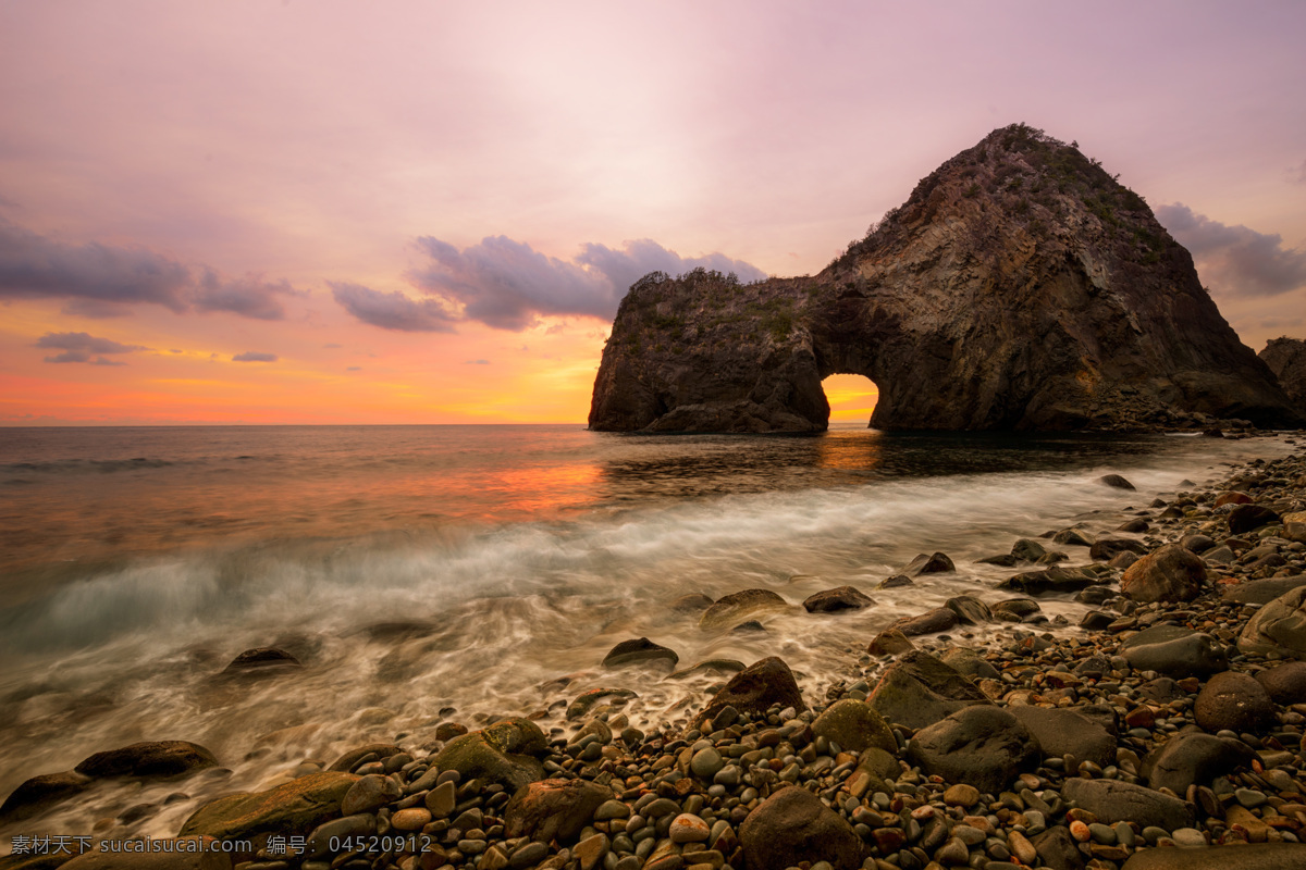 风景 海边 海滩 礁石 美景 日出 沙滩 岩石 夕阳 自然 美丽自然 自然风景 自然景观 psd源文件