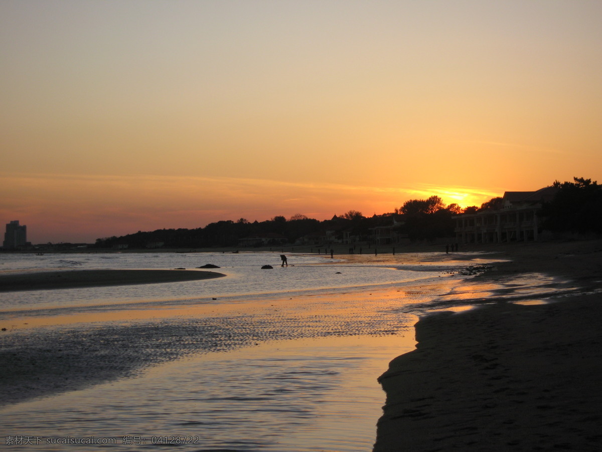 夕阳 大海 海边 海滩 黄昏 旅游摄影 落日 沙滩 太阳 自然风景 psd源文件