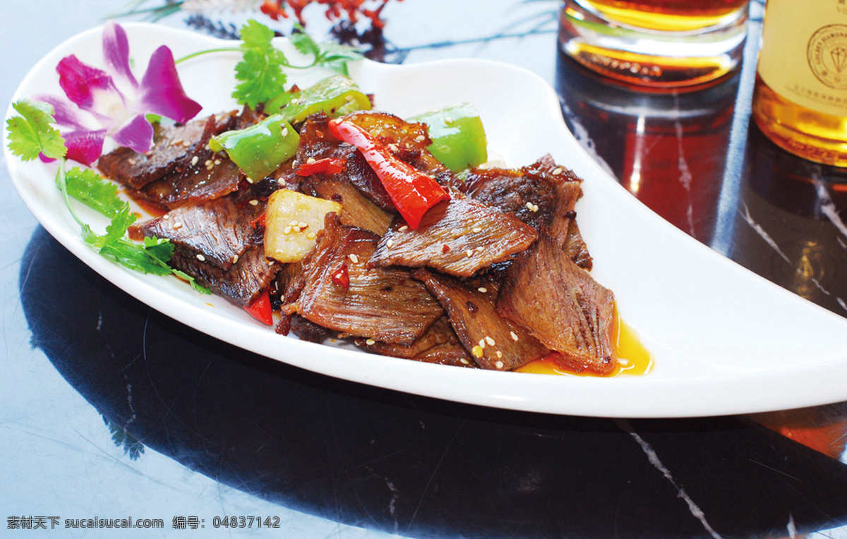 回锅牛肉 美食 传统美食 餐饮美食 高清菜谱用图