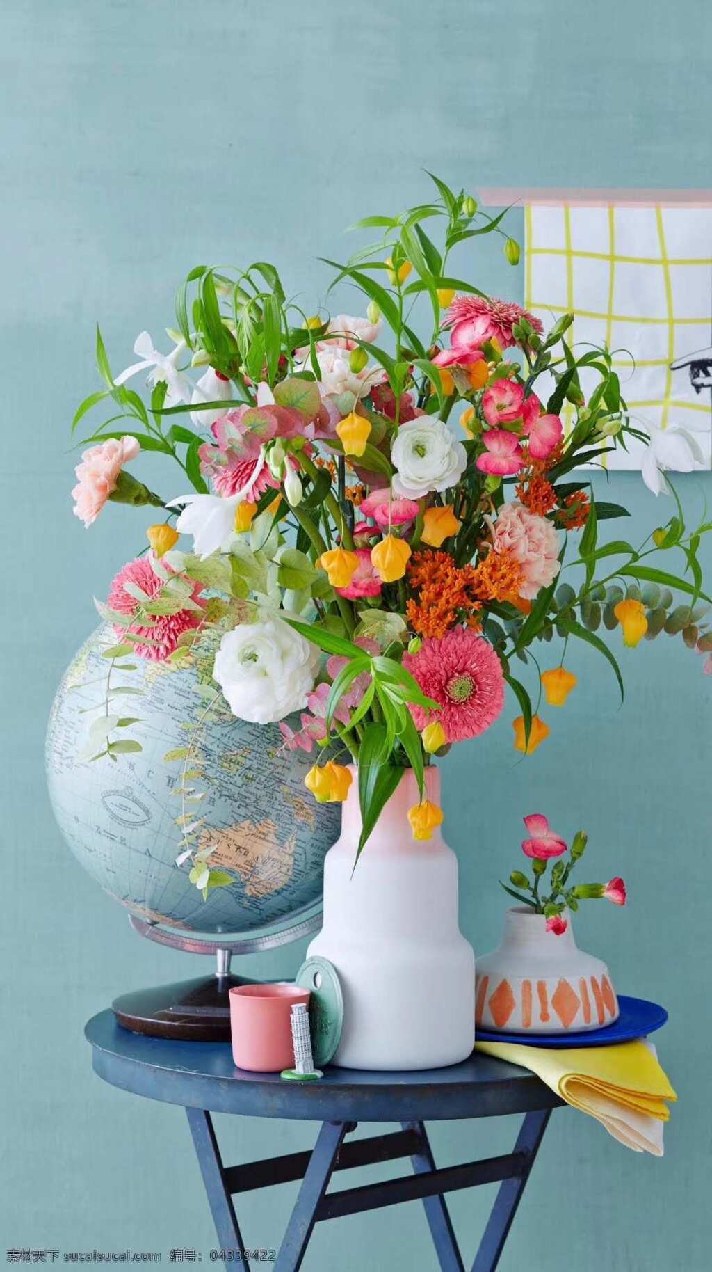 插花 花艺 花瓶 桌上的花 花朵 生物世界 花草