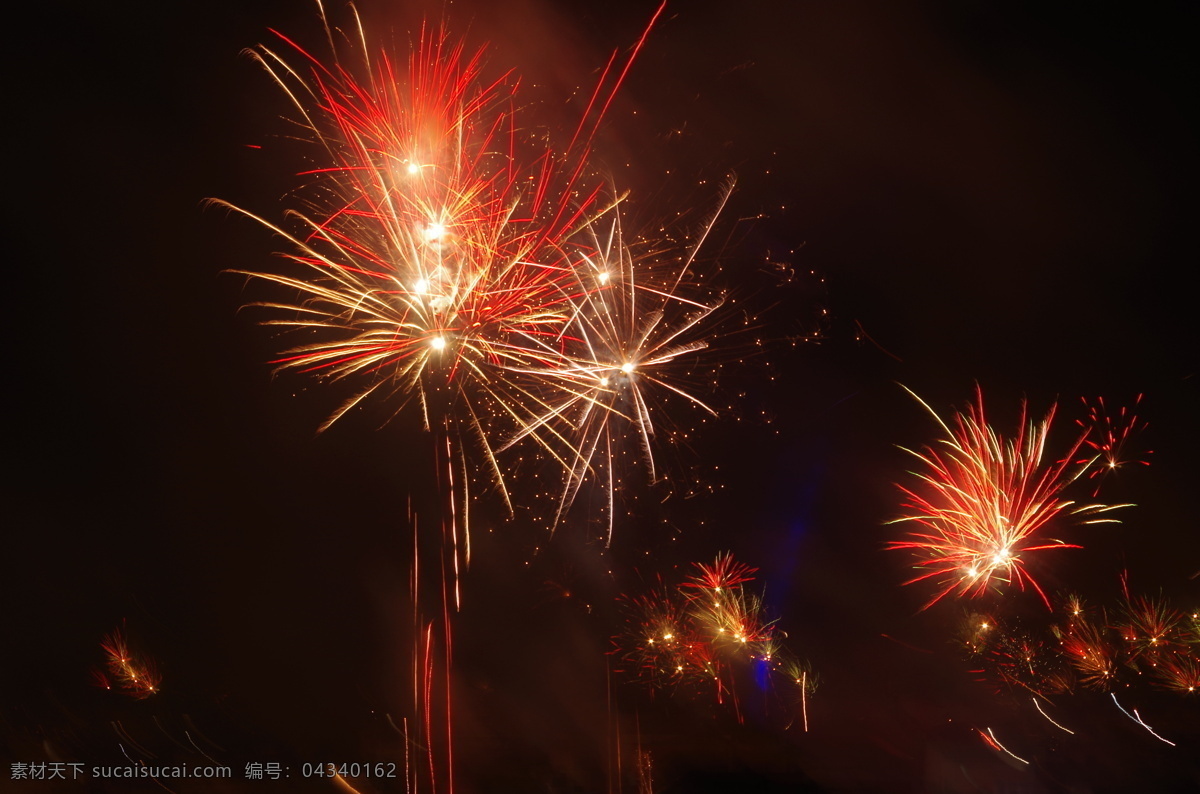 烟火 焰火 节日 庆典 典礼 新年烟花 烟花爆竹 烟花焰火 节日烟花 夜空漂亮烟花 烟花礼花 烟花素材 放烟花 新年烟花爆竹 烟花 文化艺术 节日庆祝 原创摄影