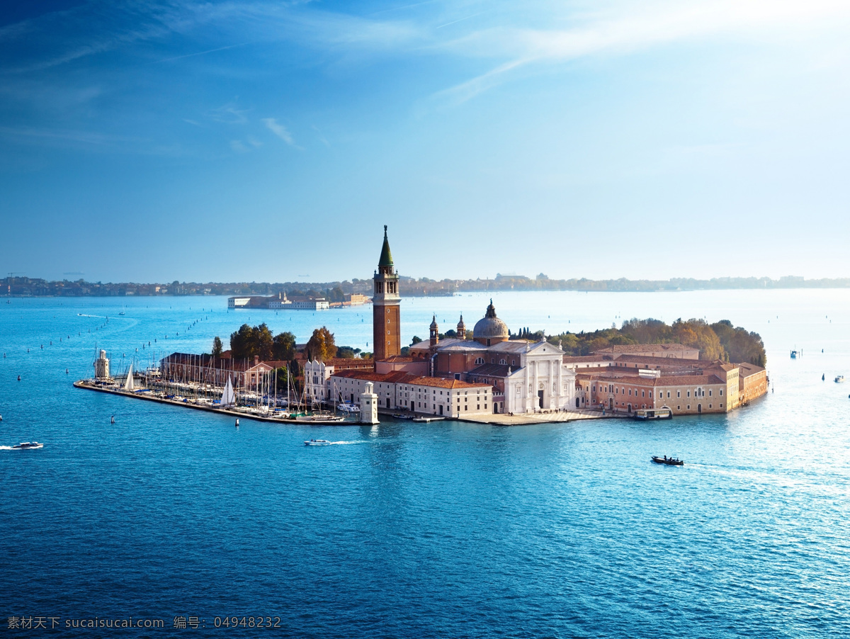 意大利 威尼斯 风景 4k 壁纸 风景4k壁纸 水城 海面 蓝色 蓝天 高清壁纸 高清 背景 桌面 电脑壁纸 拍摄 美景 景色 分层
