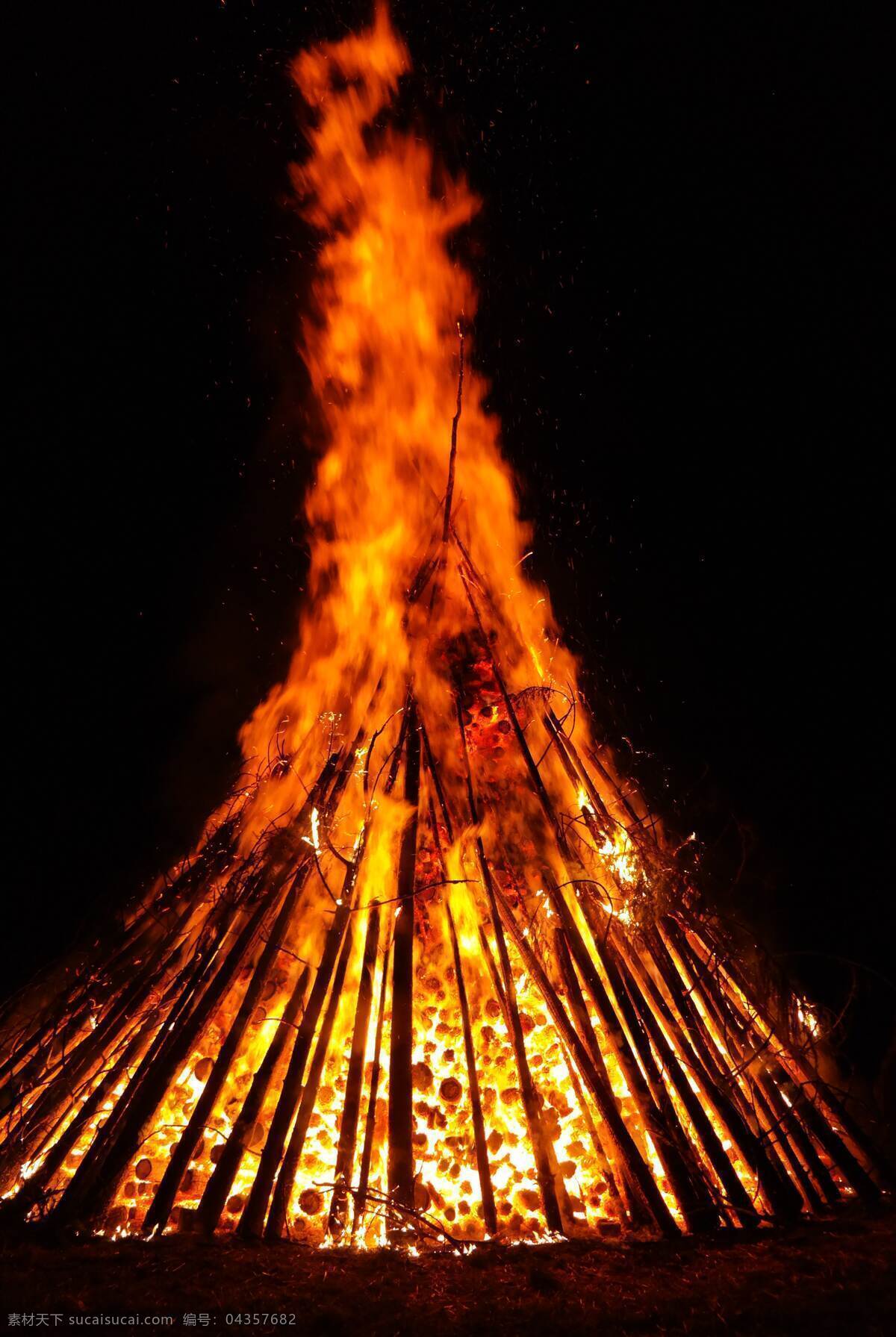 火焰 燃烧 毁灭 木材 点燃 夜晚 炙热 自然景观