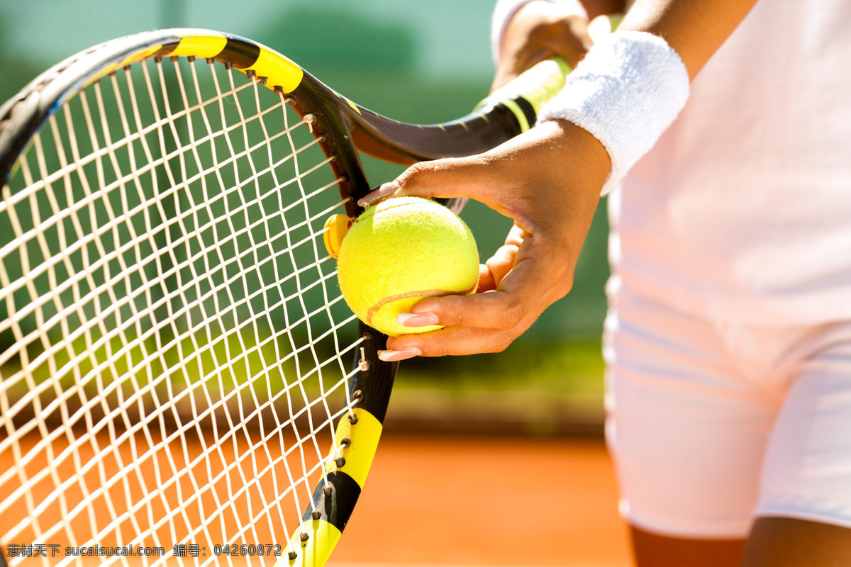 准备 发球 手势 网球 体育运动 健身 体育锻炼 网球拍 生活百科