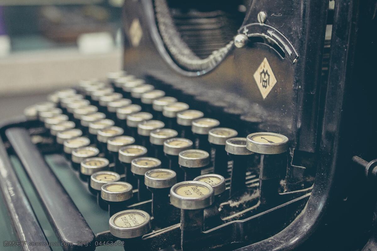 打字机特写 打字机 打印 大字 印刷 输出 机器 生活百科 娱乐休闲
