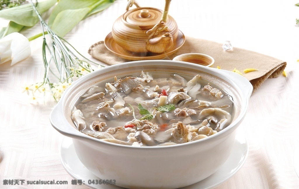 蘑菇 炖 土鸡 蘑菇炖土鸡 美食 传统美食 餐饮美食 高清菜谱用图