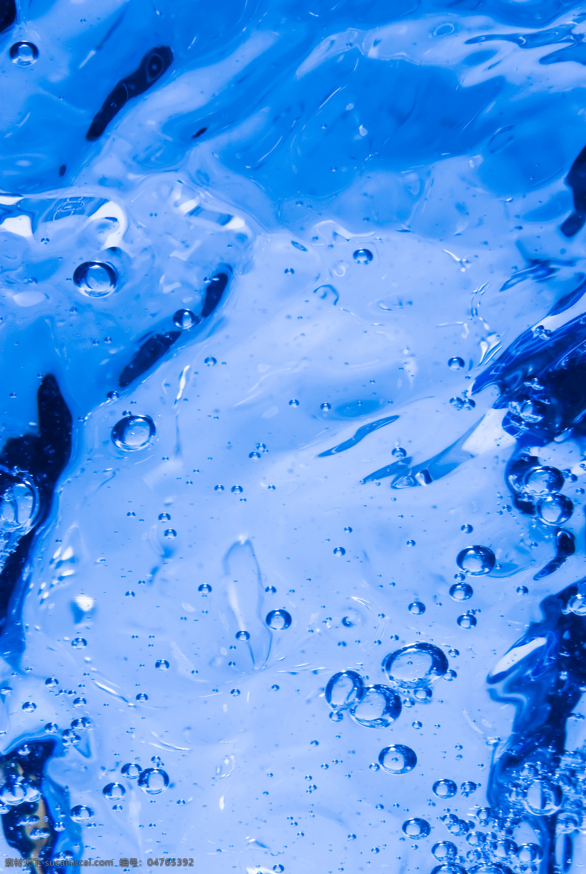 水与水泡 水 水珠 水滴 水珠图片 清澈的水 干净 清澈 水元素 水泡 气泡 冰水烈火 生活百科 蓝色
