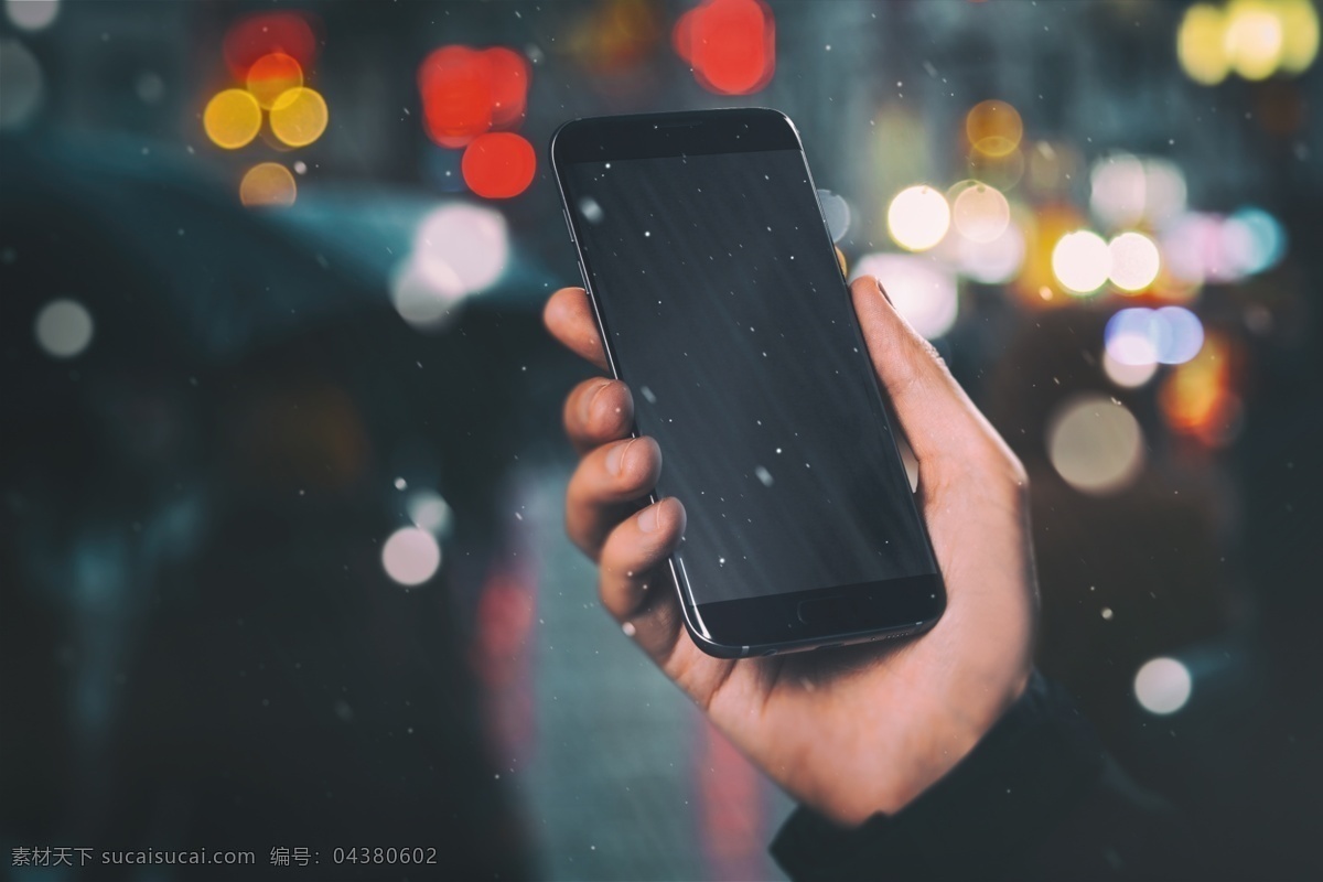 下雪 手 手机 场景 样机 app 拿手机 夜景 手持手机 3c产品 场景样机 下手 数码手机