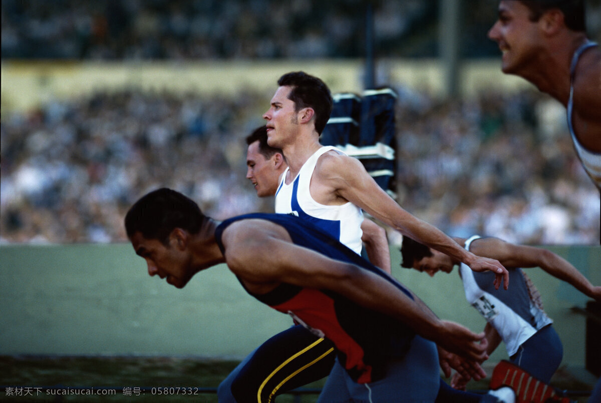 跑步运动员 体育运动 体育项目 奥运会 奥林匹克 运动员 奥运项目 短跑 冲刺 比赛 生活百科 黑色