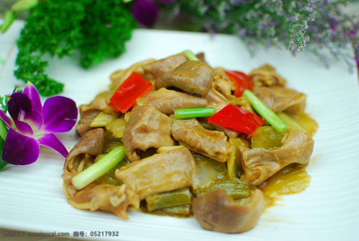 酸菜炒猪肚 炒猪肚 猪肚 北部湾 粤菜 北部湾菜品 传统美食 餐饮美食