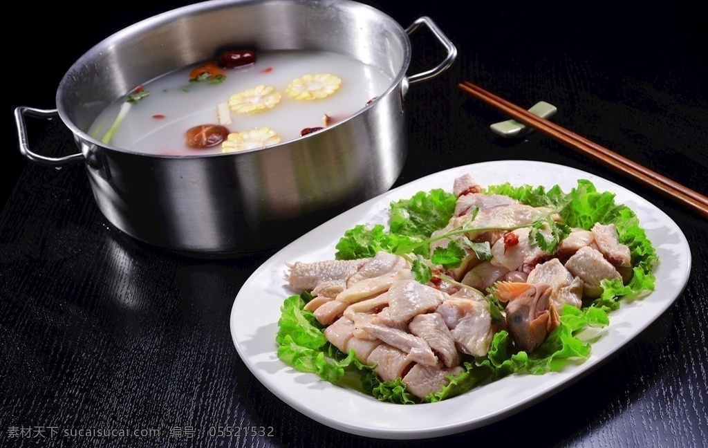 清远鸡锅底 清远鸡汤底 鸡汤 火锅 汤锅 鸡肉 煮菜 餐饮美食 传统美食