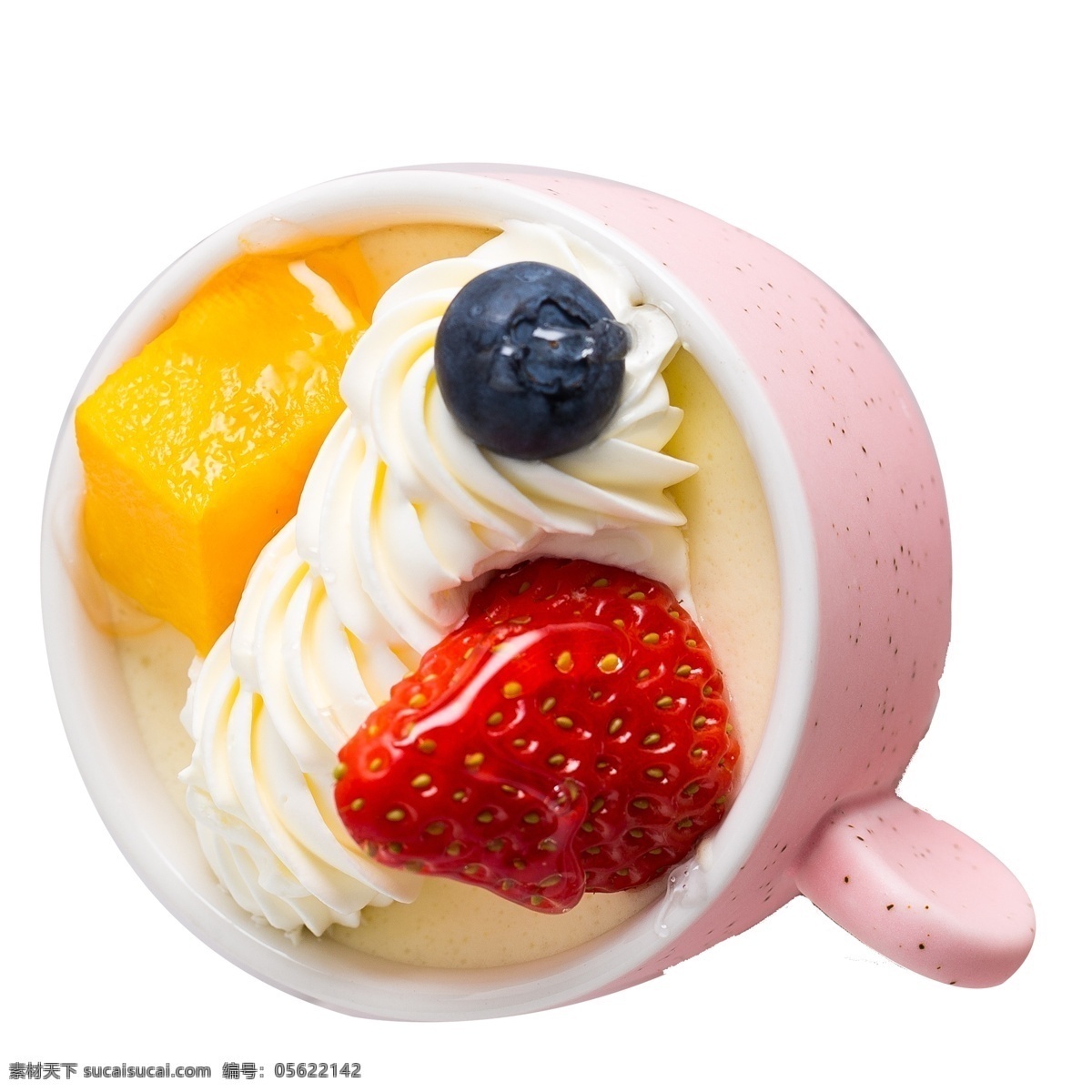新鲜 水果 蛋糕 免 抠 图 草莓 芒果 新鲜的水果 白色的奶油 杯子 蓝莓 免抠图