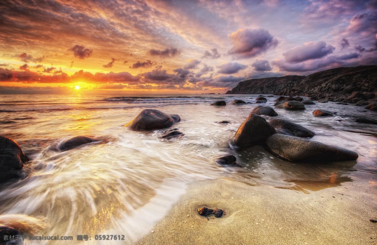 海边景色 海边风景 海边美景 海景 海浪 海水 海滩 日出 日光 边景色 日落 海石 天空 云层 岩石 外国风景 山水风景 自然景观