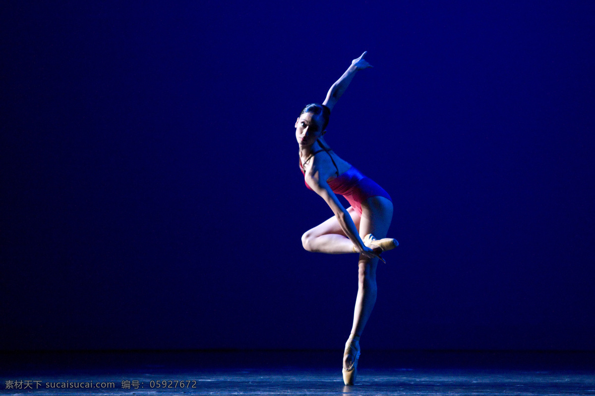 芭蕾 东方 高雅 光影 美女 女性 特写 舞者 舞蹈 舞姿 ballet 优雅 优美 舞台 足尖 舞鞋 造型 舞蹈音乐 文化艺术