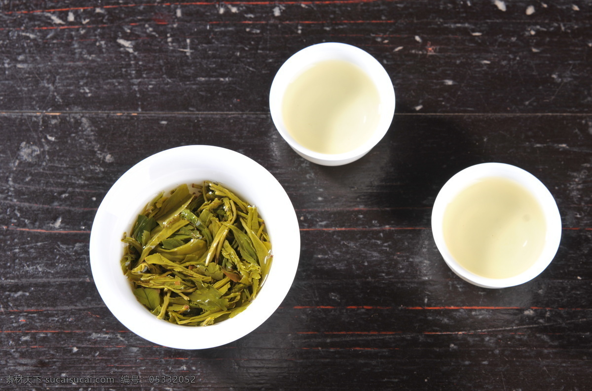 西湖龙井 绿茶 白瓷茶具 茶品 饮料酒水 餐饮美食