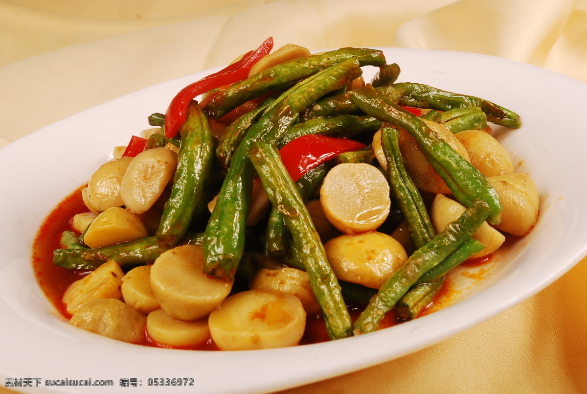 豆角烧土豆 豆角 烧土豆 豆角烧 土豆 菜品图片 传统美食 高清菜谱用图 餐饮美食