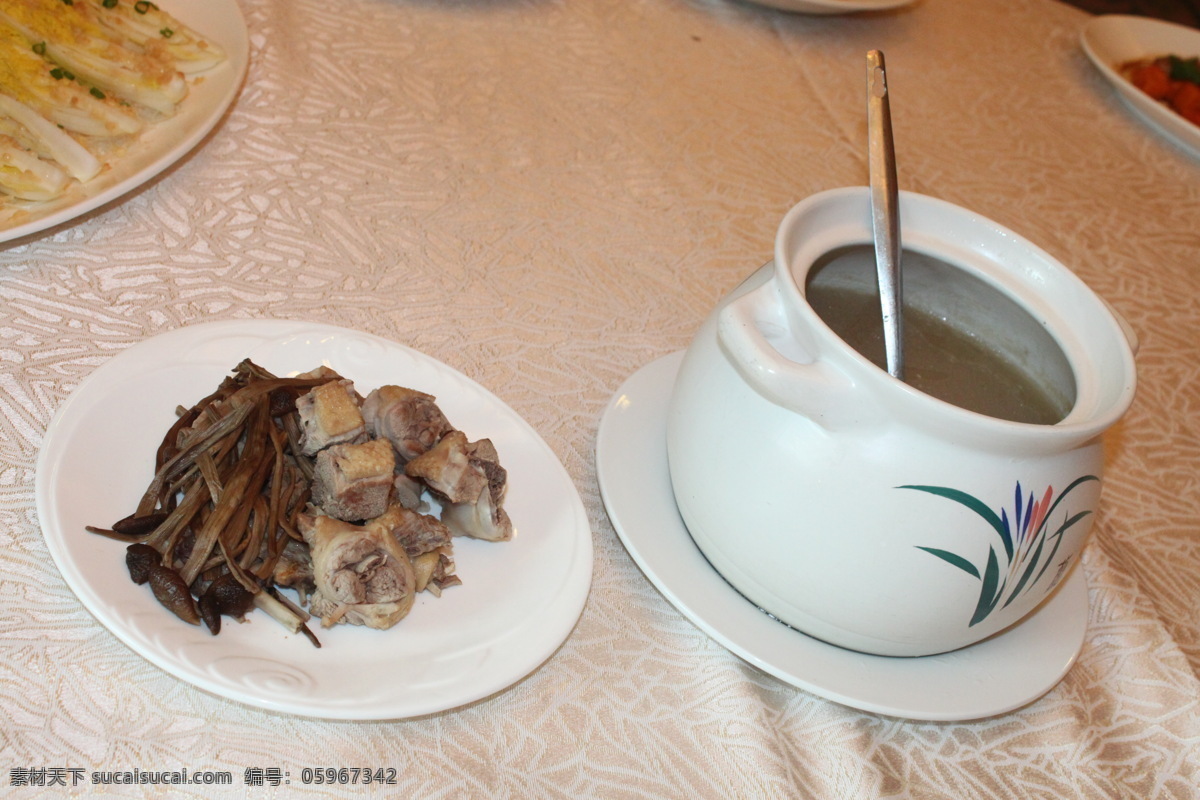 煲汤 美味 出品 美食 粤菜 菜式 老火靓汤 餐饮美食 传统美食