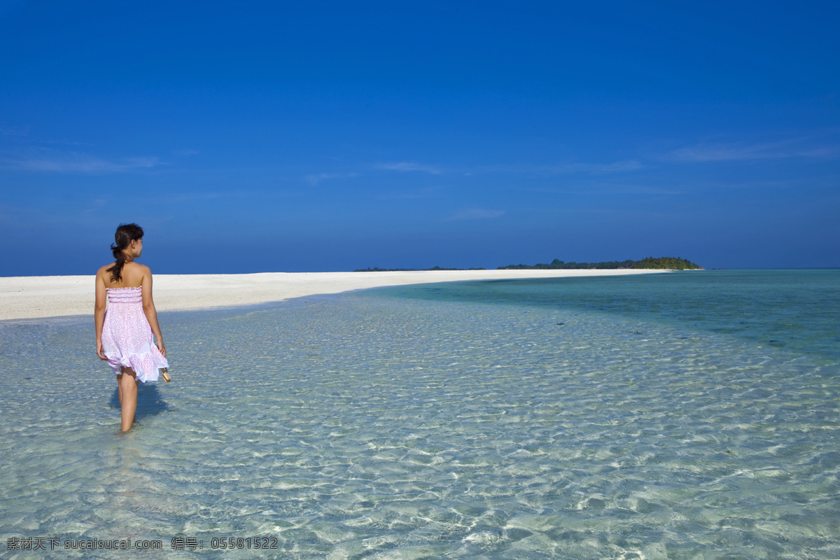 马尔代夫 旅游胜地 海滩 美女 泳衣 海边 海岛 小岛 白色沙滩 热带 清澈 梦幻 唯美 加勒比海 斐济 海洋 大海 美景 风景 景色 风光 景观 壮观 人间天堂 世外桃源 蓝天 海底 国外旅游摄影 国外旅游 旅游摄影