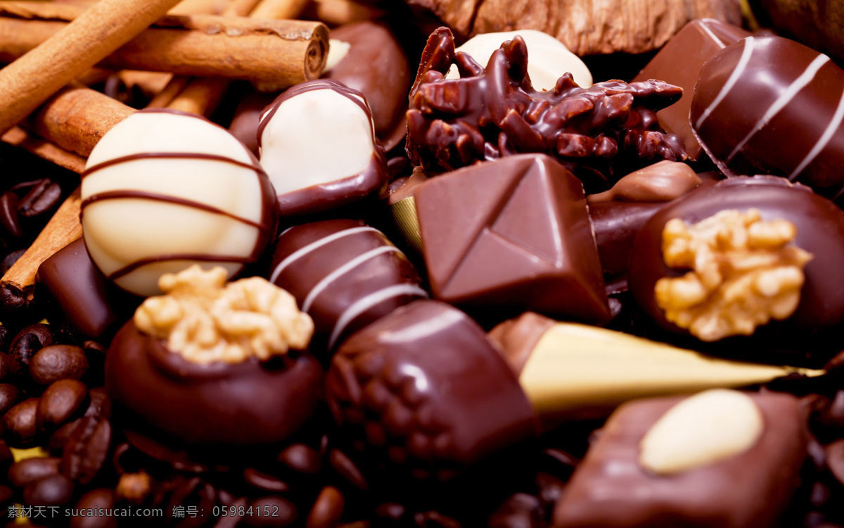 堆 果仁 巧克力 核桃巧克力 巧克力甜食 食品 超市商品 夹心巧克力 巧克力蛋糕 巧克力泥 黑巧克力 小吃 零食 美 巧克力果 一堆巧克力 果仁巧克力 坚果巧克力 美食 餐饮美食 西餐美食