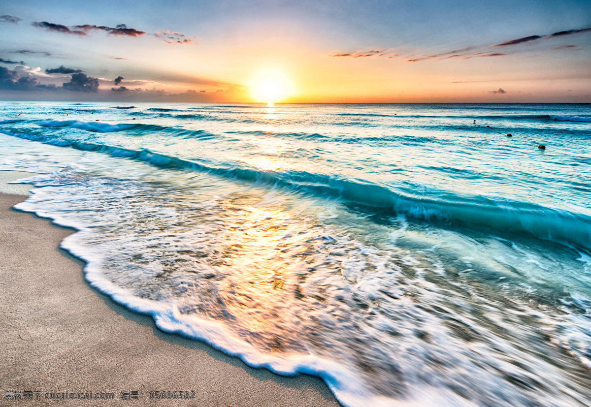 海边日出 海浪 背景图 桌面壁纸 浪花 大海海浪 高清 自然景观 自然风景