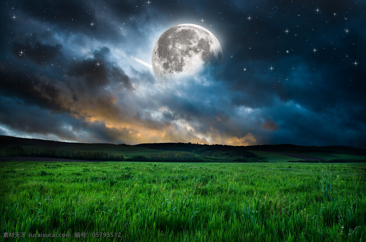 晚上 天空 绿色 草地 月亮 星星 森林 唯美风景 自然风景 其他风光 风景图片