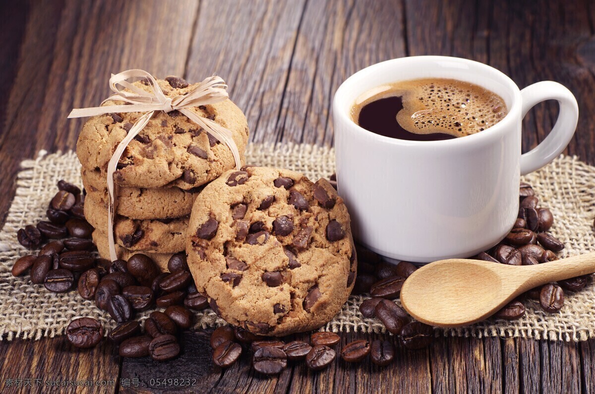 咖啡饼干 咖啡 饼干 曲奇 巧克力 木板 美食 下午茶 早餐 餐饮美食 西餐美食
