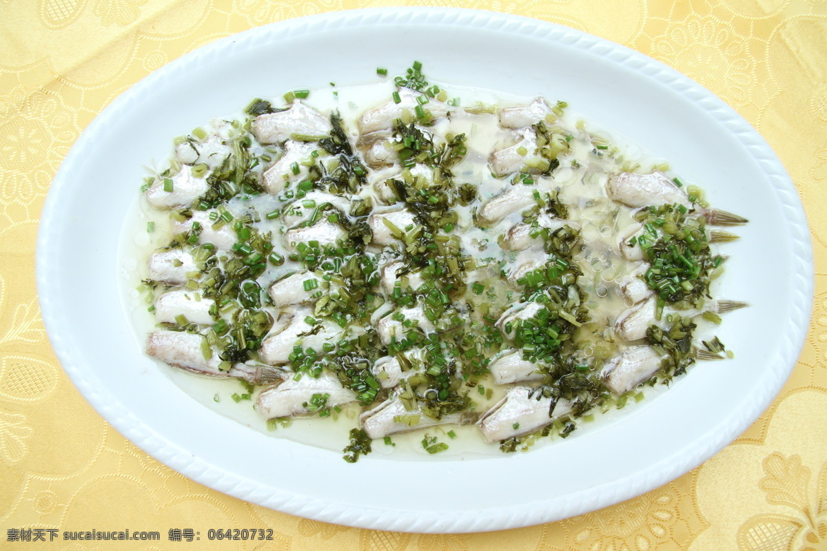 菜式 餐饮美食 传统美食 海鲜 海鱼 美食 美味 清蒸扒皮鱼 清蒸 扒皮鱼 清蒸鱼 鱼 鱼类 照片 图 生物世界