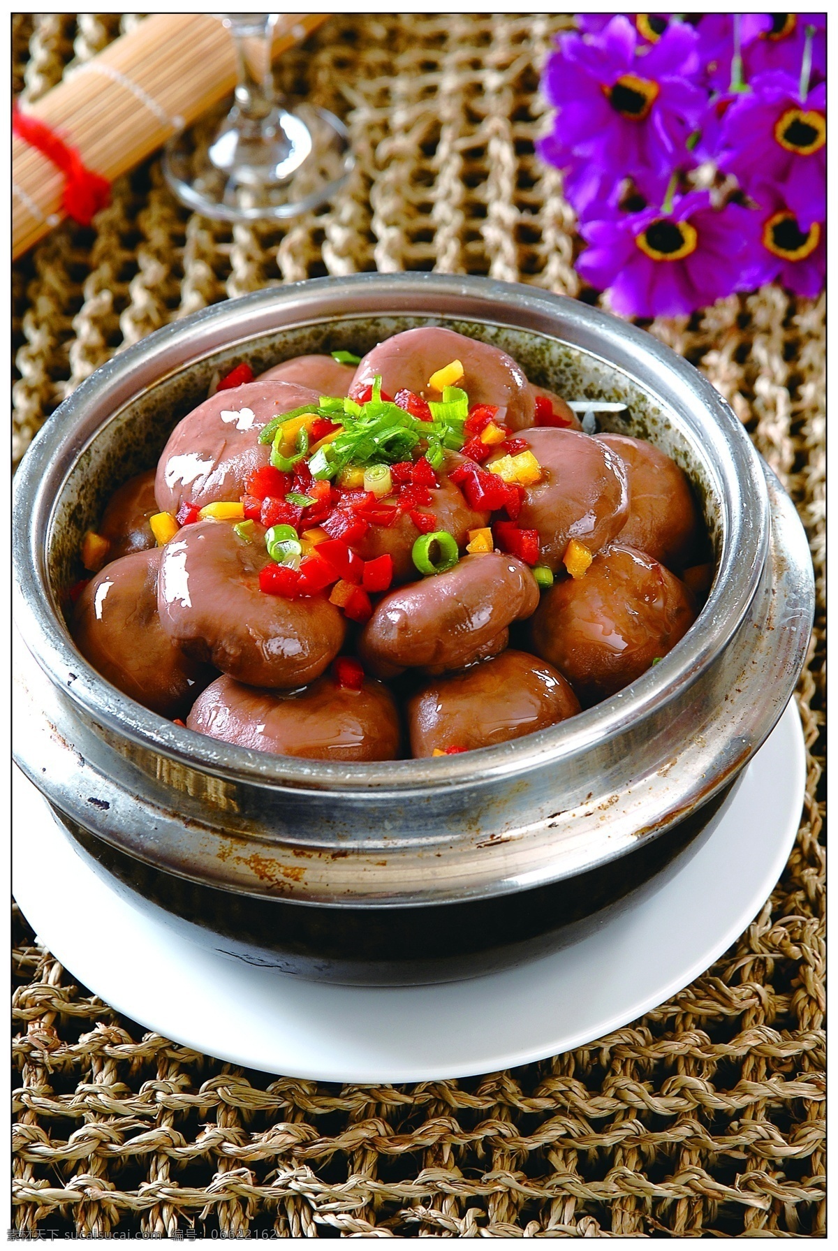 砂锅锔口蘑 砂锅 砂锅煲 煲菜 砂锅菜 特色砂锅 美味砂锅 招牌砂锅 美食 菜 餐饮美食 传统美食 黑色
