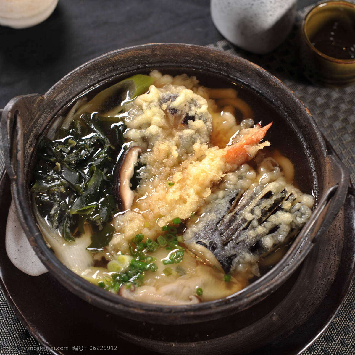 乌冬面 锅烧乌冬面 日料 美食 和风 日本美食 传统美食 餐饮美食