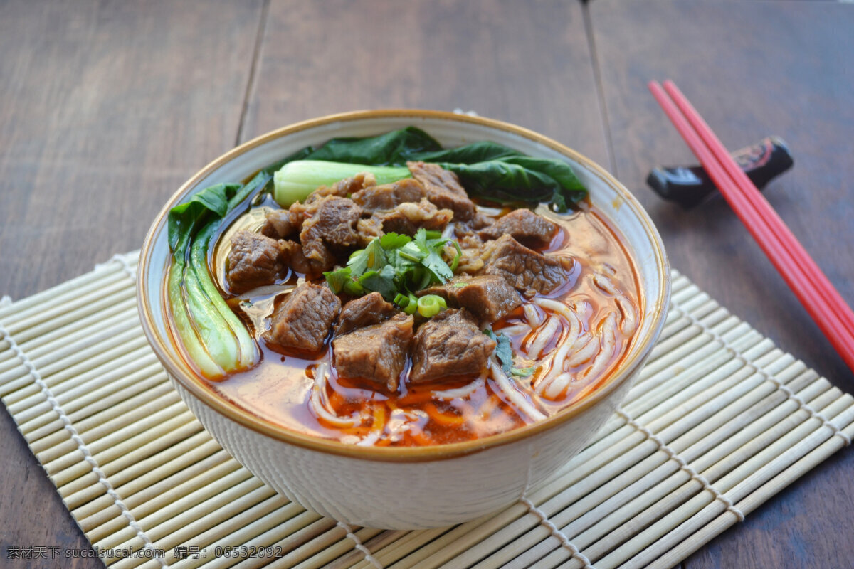 牛肉面 红烧牛肉面 高清牛肉面 面条 四川 小吃 菜品摄影 菜谱摄影 私房菜 菜品 酒店菜 成品菜 美味 好吃 传统美食 餐饮美食