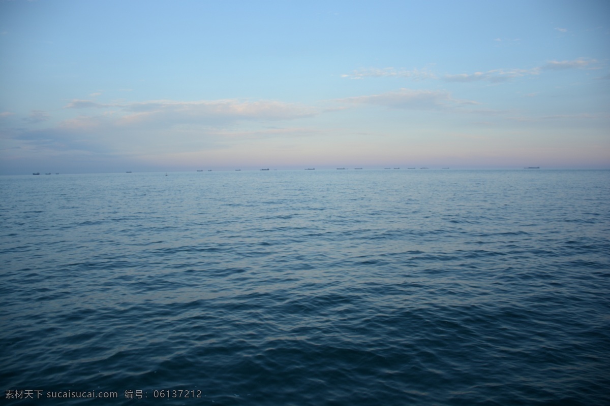 海边 傍晚 海平面 海水 大海 文艺 清新