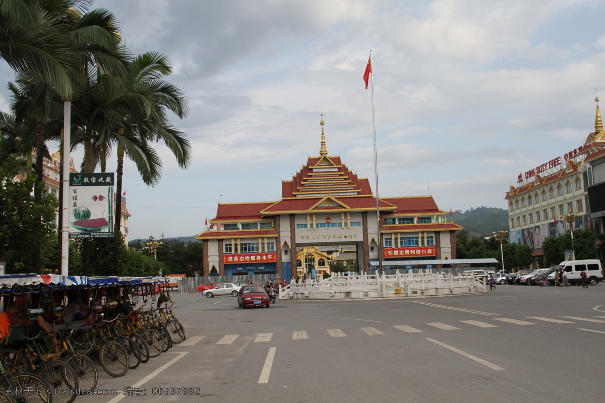 国内旅游 国旗 建筑 街道 旅游摄影 牌楼 瑞丽 国门 国门瑞丽 中国 云南 中缅边境 贷物关口 人员关口 psd源文件