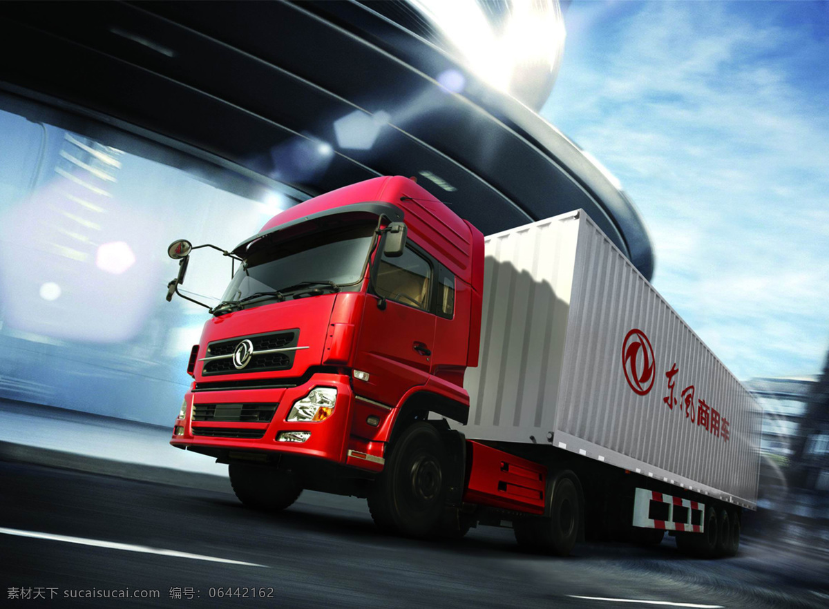 货车 汽车 卡车 集装箱 厢式货车 运输 公路 高速公路 物流 交通工具 现代科技