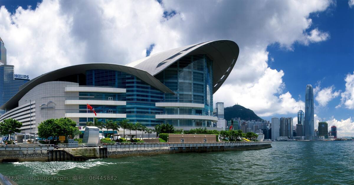 香港 会展中心 会议展览中心 依水而建 风格独特 标志性建筑 湾仔 维多利亚港 高楼大厦 蓝天白云 景观 景点 旅游风光摄影 風光 国内旅游 旅游摄影