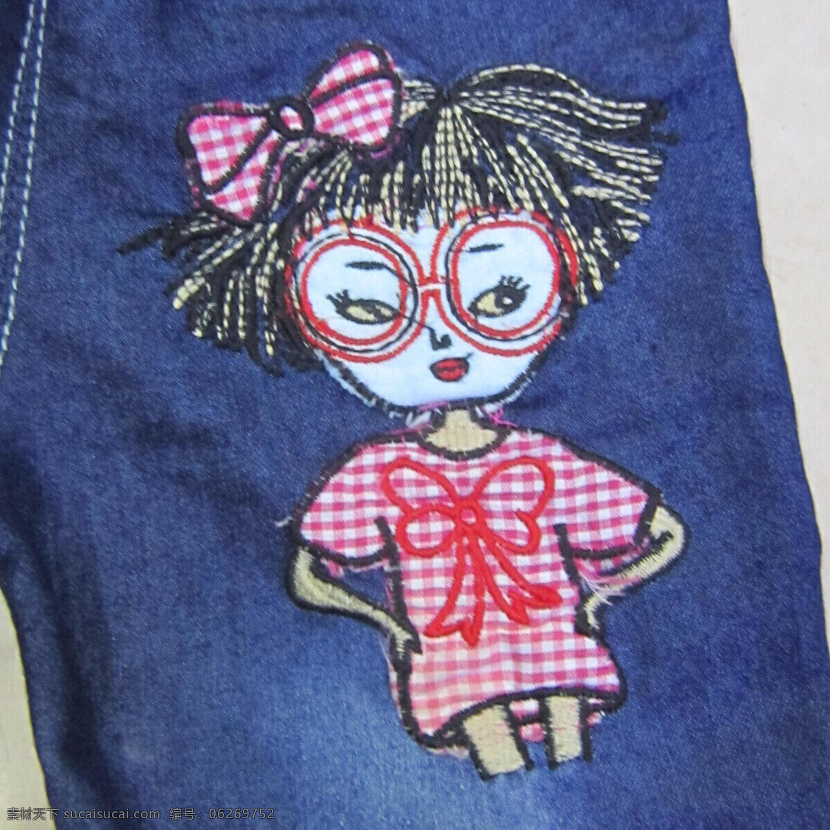 贴布免费下载 服装图案 蝴蝶结 女孩 眼镜 贴布 面料图库 服装设计 图案花型
