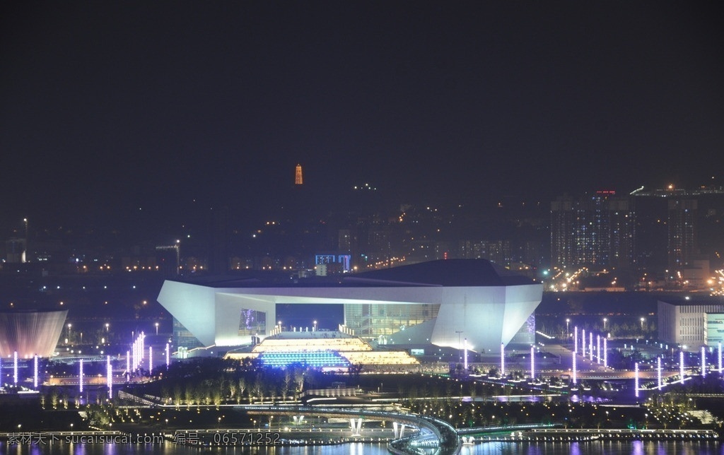 山西大剧院 汾河 步行桥 建筑 灯影 夜景 太原 长风 文化区 建筑景观 自然景观