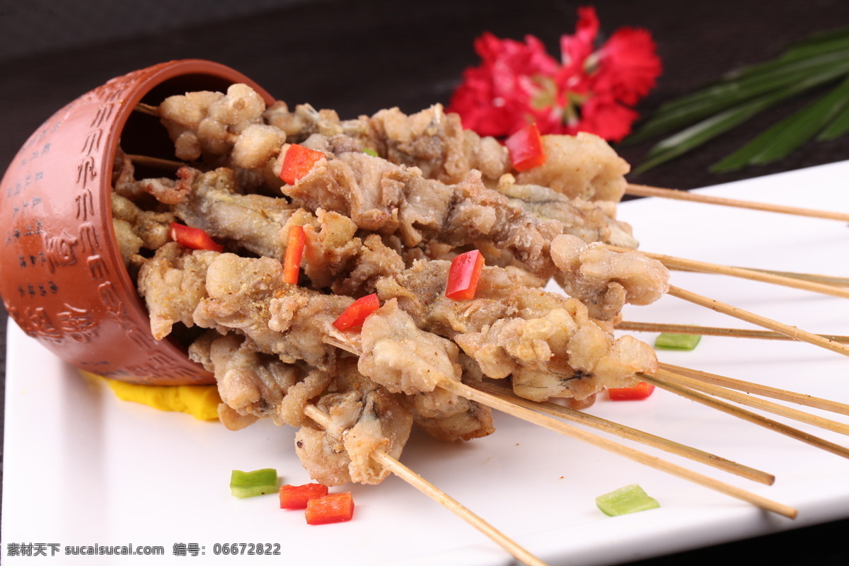 麻辣串串蛙 麻辣 串串蛙 白盘 长方盘 餐饮美食 传统美食