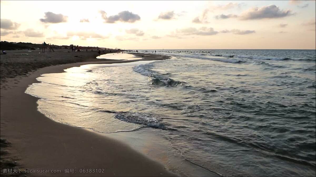 海滩日落2 景观 自然 人 海滩 沙 岸 海岸线 波浪 波动 打破 多沙的 假期 假日 求助 蓝色 海 海洋 放松 令人放松的 宁静 海的 日落 傍晚 黄昏 游客 旅游 土耳其