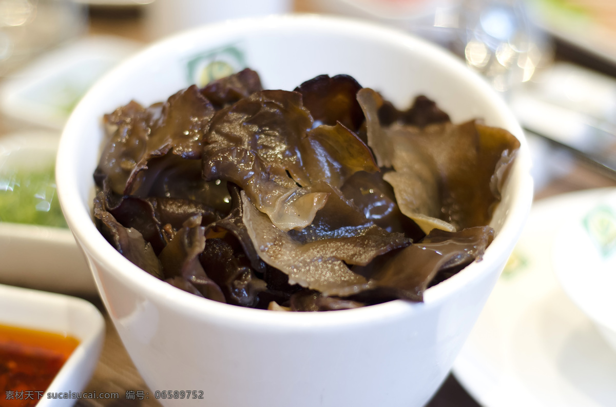 餐饮美食 传统美食 豆捞 火锅 美食 美味 木耳 舌尖上的美食 黑木耳 配菜 食物 小吃 中国传统美食 psd源文件 餐饮素材