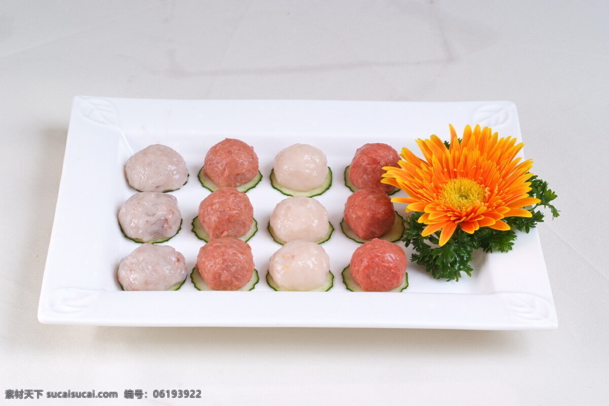 餐饮美食 牛肉丸 食物原料 火锅 涮 菜 火锅涮菜 鱼肉丸 虾丸 火锅丸子拼盘 火锅材料 psd源文件