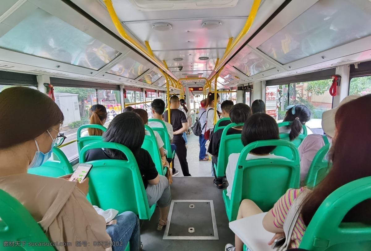 公交车上 公交车 公交车座位 座椅 满人公交车 人群 生活百科 生活素材