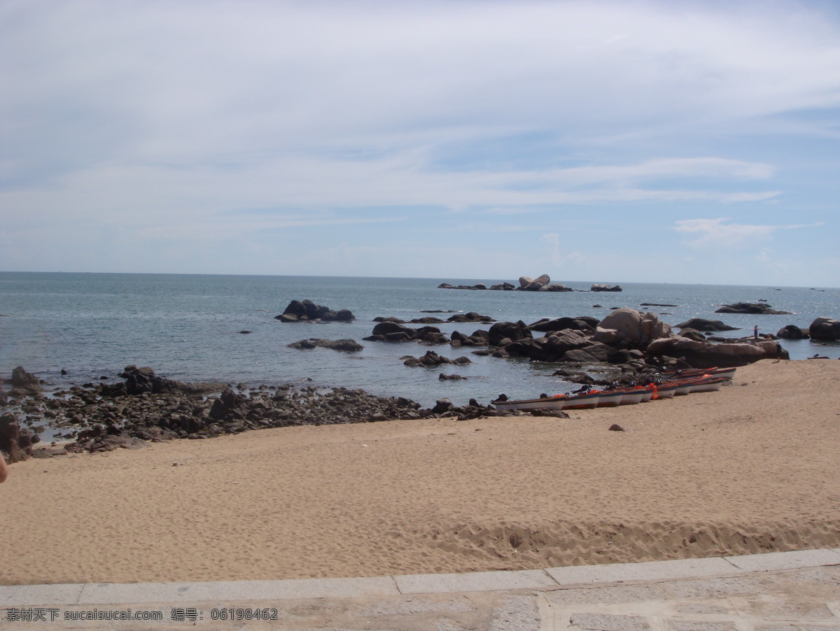三亚 海滩 风景图片 岩石 游艇 自然风景 自然景观 风景 三亚风光 psd源文件