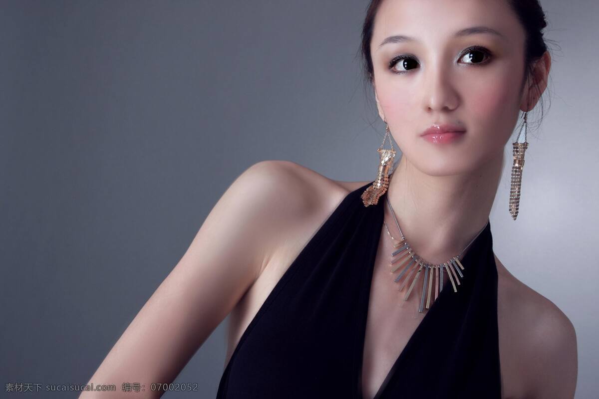 时尚 美女模特 明星偶像 美女明星 时尚美女 性感美女 美女写真 明星图片 人物图片