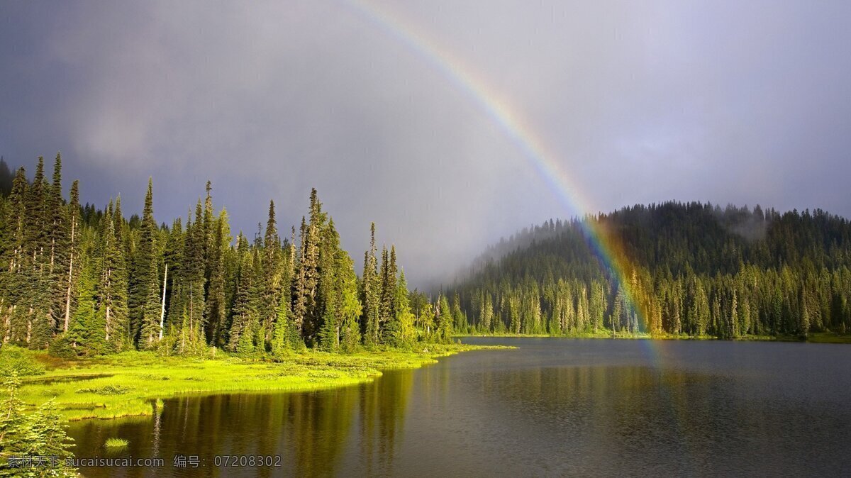 唯美 山间 湖边 彩虹 高清 山 树林 绿色