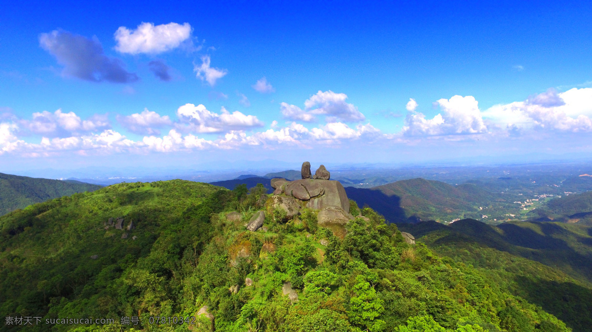 石祖 广西 长寿之乡 浦北 生态园 蓝天 神龟驮佛石 山峰 白云 自然景观 风景名胜