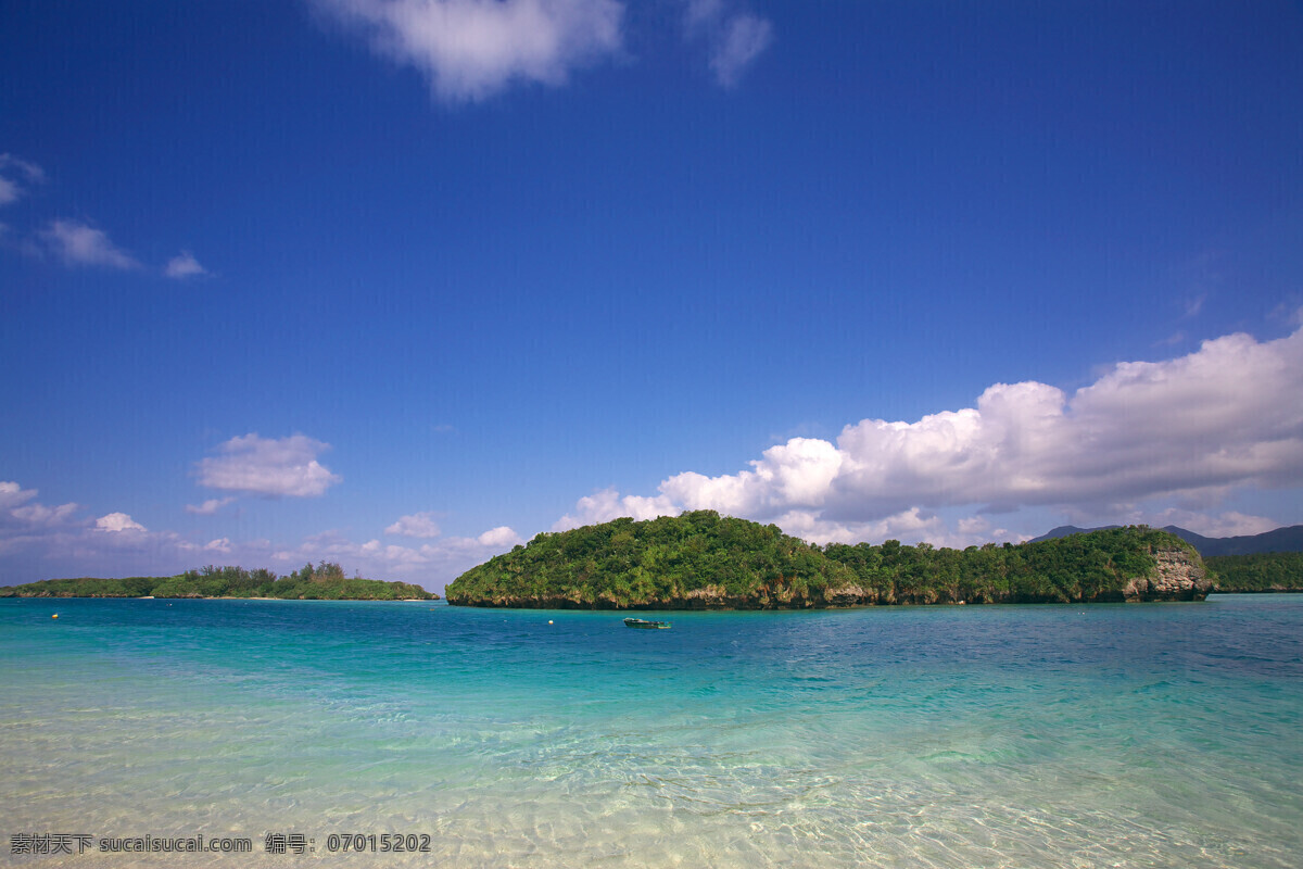 白云 碧海 碧海蓝天 岛屿 风光摄影 国外旅游 海水 海洋 蓝天 云 天空 绿水 沙滩 小岛 树木 游艇 旅游摄影 风景 生活 旅游餐饮