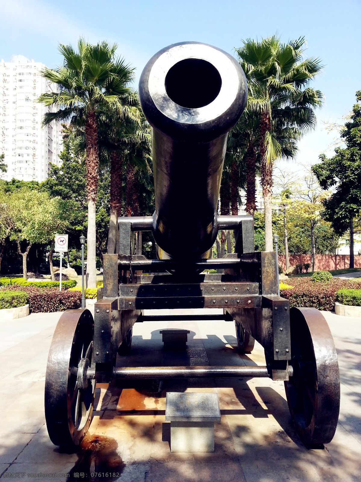 大炮 雕塑炮 装饰品 林则徐纪念炮 公园里大炮 建筑园林 雕塑