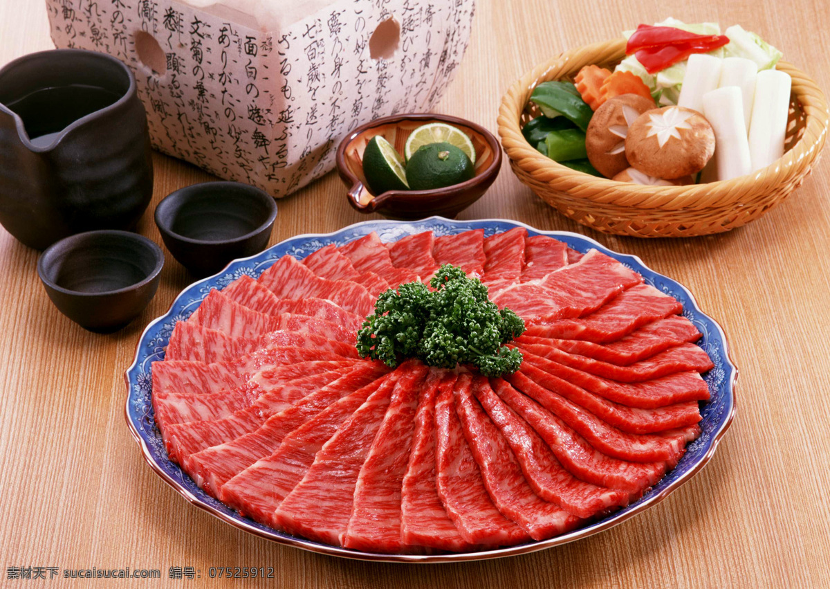 牛肉免费下载 餐饮美食 火锅 牛肉 食物原料 蔬菜 鲜肉 生肉 psd源文件 餐饮素材