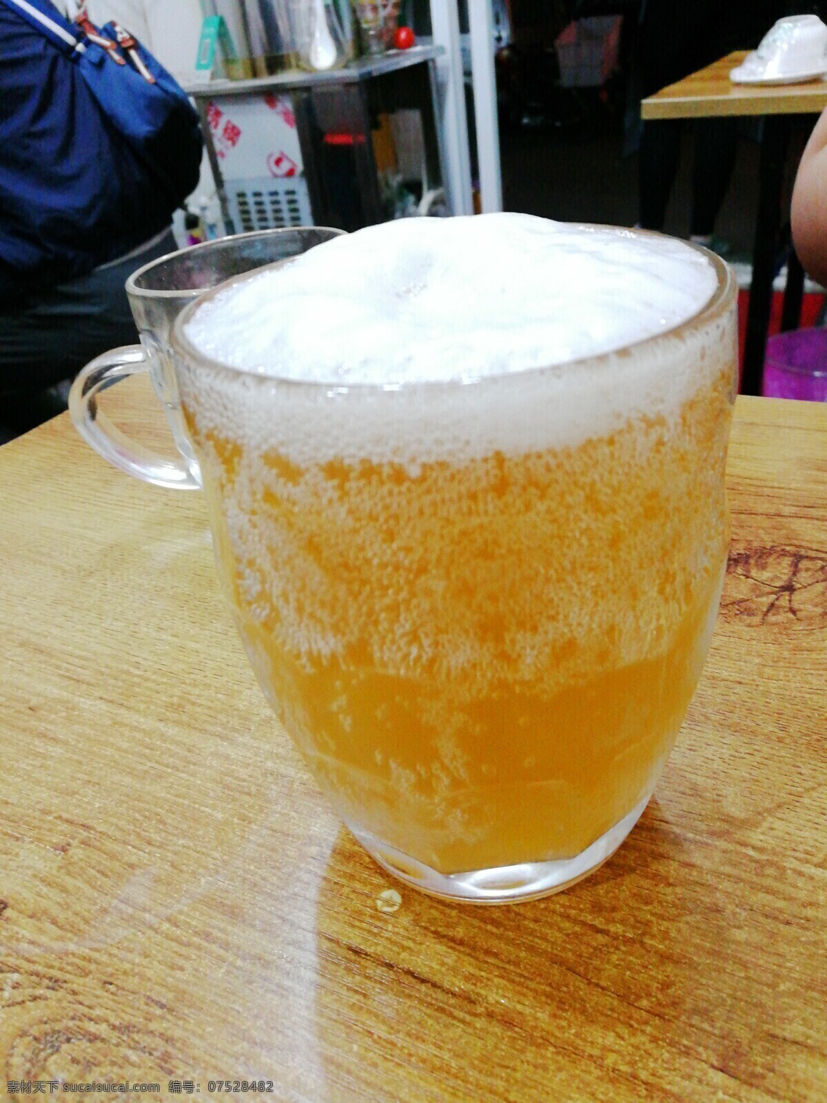 青岛啤酒图片 照片 扎啤 青岛啤酒 鲜啤酒 生啤 青岛纯生 啤酒烧烤 美食街 美食节 餐饮美食 饮料酒水