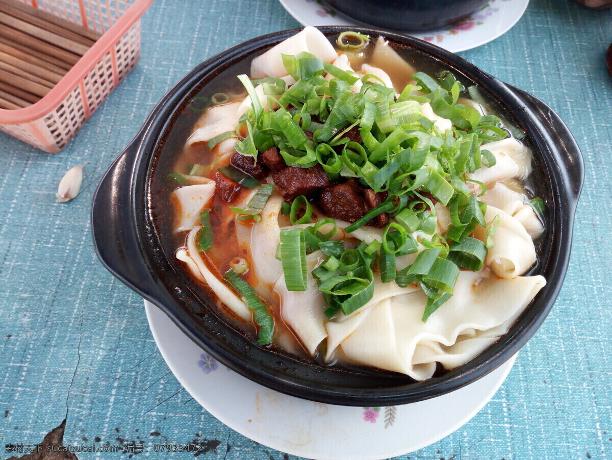砂锅面 河南烩面 砂锅烩面 牛肉面 浓汤烩面 老汤烩面 渑池烩面 面条 精品烩面 美味烩面 牛肉烩面 烩面片 渑池 天天美食 宏源图库 餐饮美食 传统美食